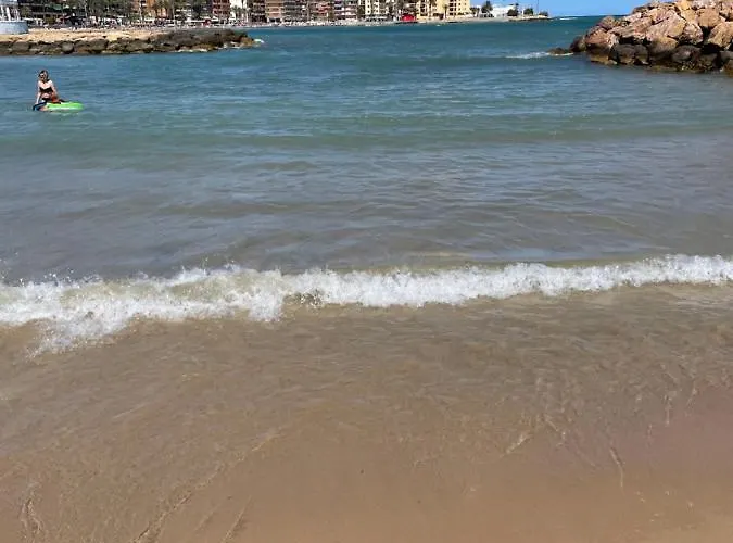 Almuden's Apartment, High-speed Free Wifi, 250m To Beach, The Center Of Apartment